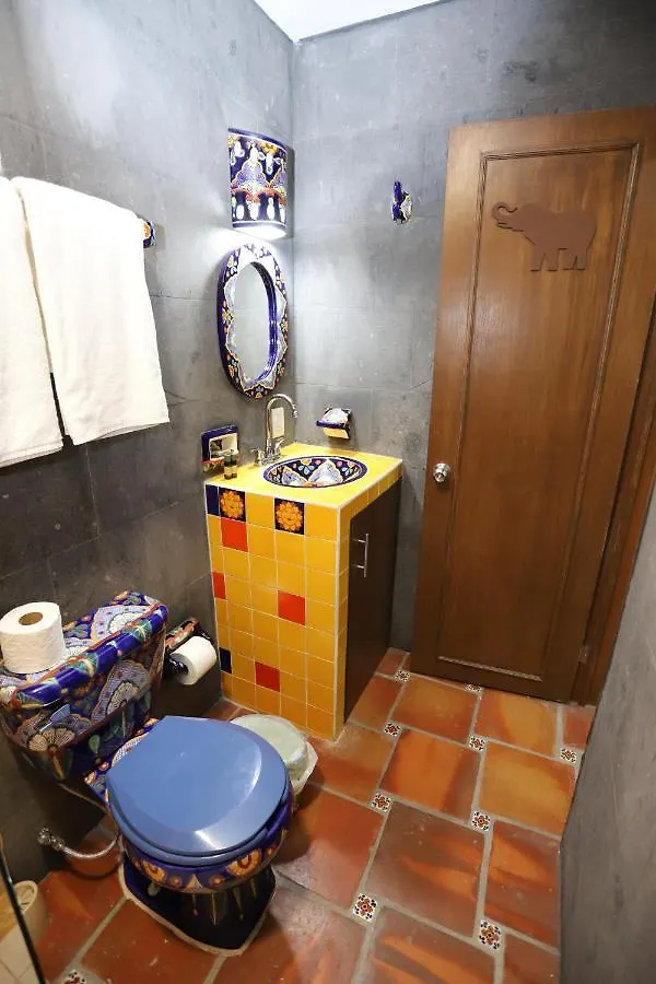 Hotel Boutique Casa Elefante Guadalajara Pensión