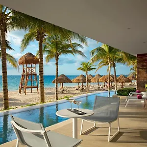 https://secrets-riviera-cancun-resort-spa-adults-only.allrivieramayahotels.com